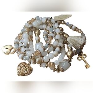 Chic Gold and Cream Beaded Bracelet with Heart and Key Charms